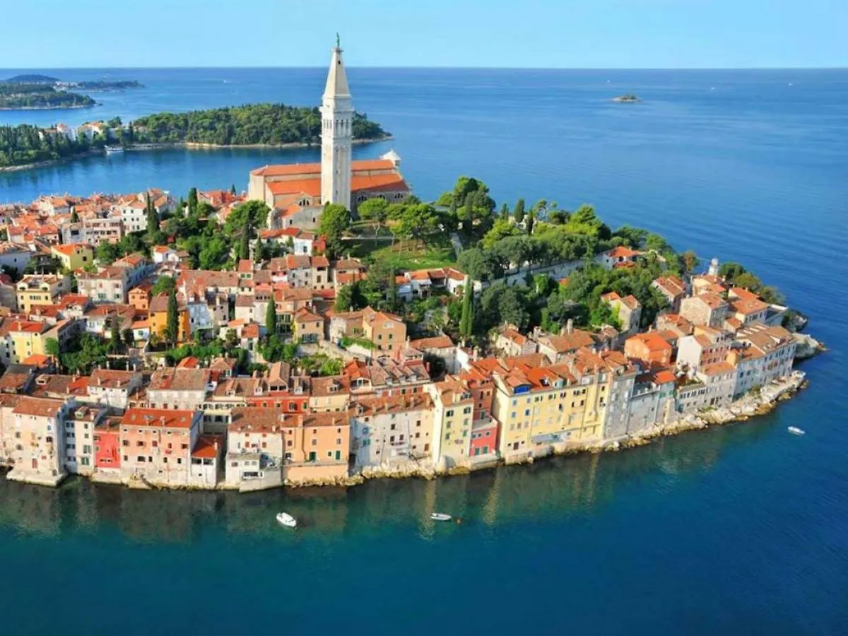 Apartment Pineta Rovinj 0*,  Croatia
